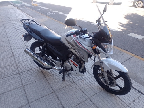 Yamaha Ybr 125 Z . 19000km