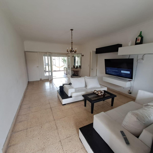 Casa En Punta Mogotes