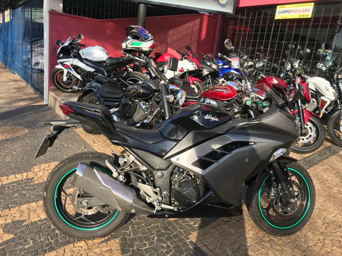 Kawasaki Ninja 300 R