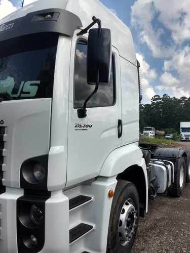 Constellation Vw 25-390 6x2 - Ano 2016