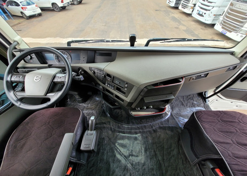 Imagem 12 de 15 de Volvo Fh 540 I-shift 6x4 Ano 2019/20 Teto Alto