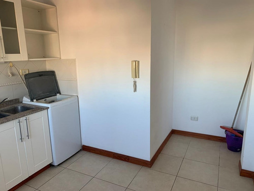 Imagen 4 de 14 de Departamento De Tres Ambientes Con Cochera