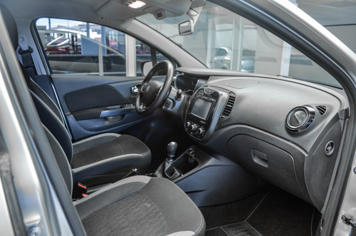 Imagen 12 de 25 de Renault Captur Zen 2018
