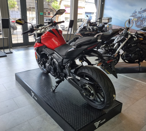 Voge 500 R - Moto Sport - Concesionario Oficial Rosario
