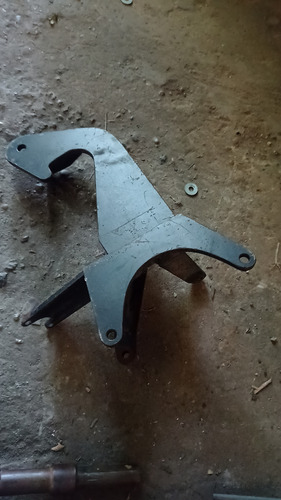 Soporte Compresor Aire Acondicionado Ford Falcon F100 6 Cil (Usado)
