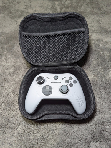 Kit Gamepad Machenike G1 (estuche Y Gomitas) Gris (Usado)