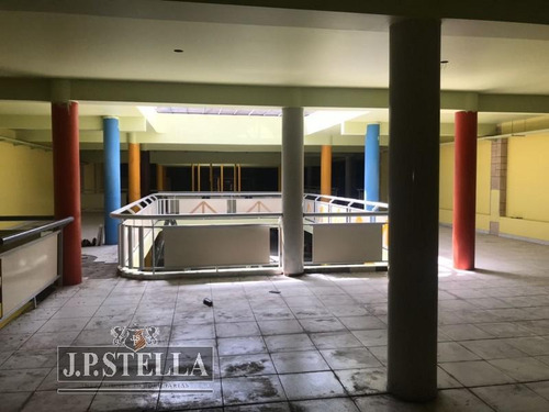 Imagen 24 de 29 de Local Comercial 1800 M² En 3 Plantas - Ideal Centro Comercial - Gonzalez Catan