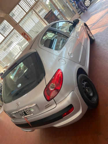 Peugeot 207 Compact