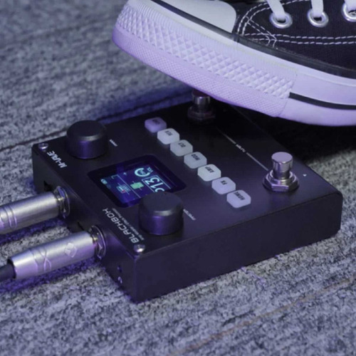Pedal De Guitarra Multiefectos M Vave Blackbox Color Negro