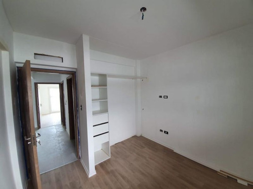 Imagen 9 de 16 de Venta Departamento De 3 Amb En Liniers