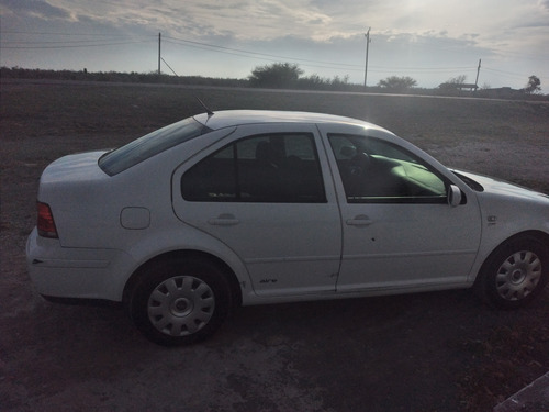 Volkswagen Jetta 2.0 Gli Mt