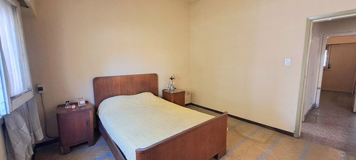 Venta Casa 3 Ambientes A Refaccionar - Padua Sur