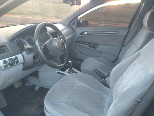 Imagem 5 de 10 de Chevrolet Vectra Elegance Automático