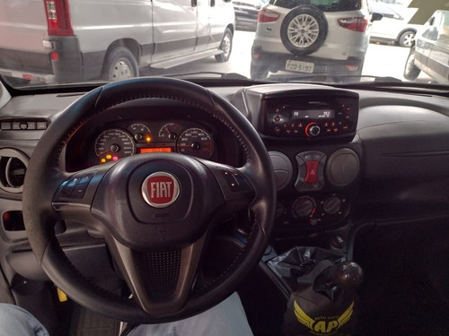 Imagem 7 de 14 de Fiat Doblo 1.8 Mpi Adventure 16v 2014