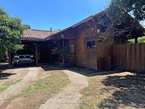 Casa En Venta De 3 Dorm. En Curicó