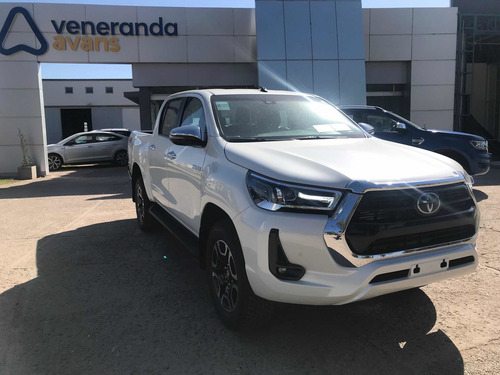 Imagen 3 de 9 de Toyota Hilux 2022 2.8 Cd Srx 177cv 4x4 At