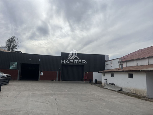 Bodega En Arriendo Con 2 Amplios Galpones En Talca