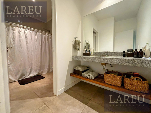 Departamento En Alquiler Amoblado En Bosque Alto