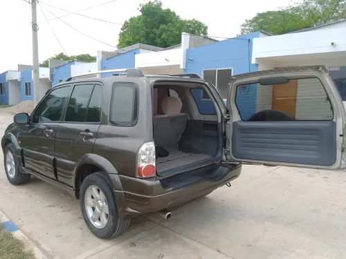 Chevrolet Grand Vitara 2.5 V6 Dohc