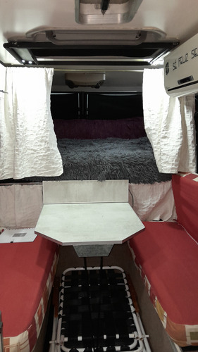 Camper