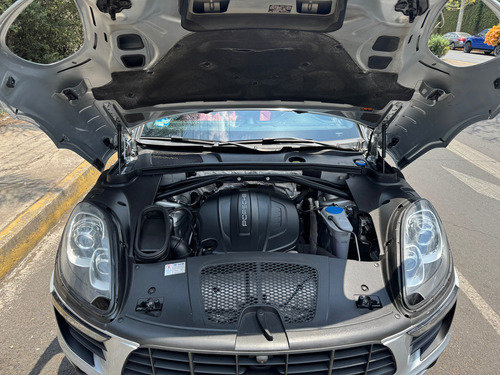 Porsche Macan 3.7 Turbo At