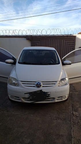 Volkswagen Fox 2005 1.6 Plus Total Flex 3p