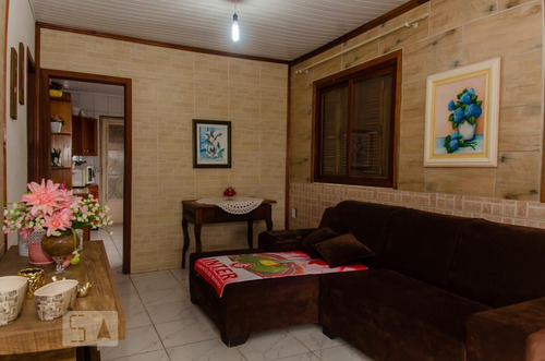Imagem 2 de 15 de Casa Para Aluguel - Rubem Berta, 2 Quartos, 250 - 893423653