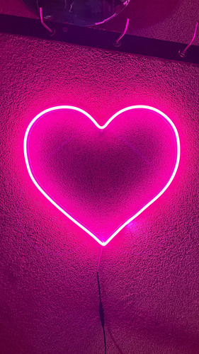 Letrero Neon Led Figura De Corazón 39cmx36cm