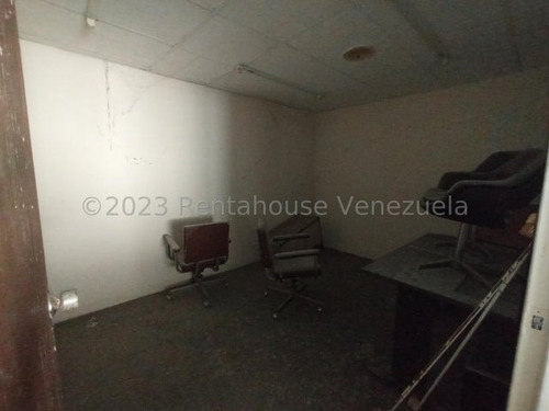 Imagen 1 de 8 de Oficina En Alquiler Centro De Caracas 23-18945 Lr 04122183486