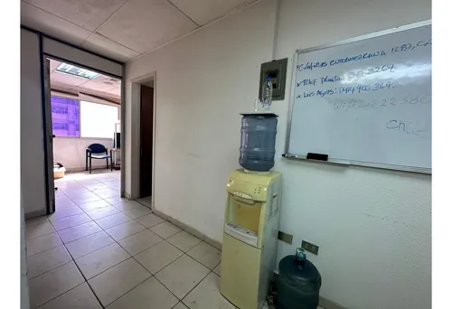 Vendo Oficina 46m2 Chacao 2192