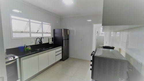 Imagem 13 de 20 de Apartamento 3 Dormitórios No Mogilar