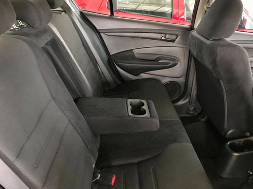 Imagem 9 de 12 de Honda City 1.5 Sport 16v Flex 4p Manual