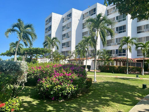 Higuerote, Aguasal. Impecable Apartamento A La Orilla Del Mar