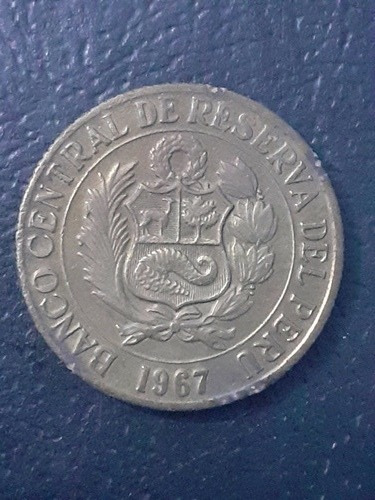Imagen 2 de 2 de ½ Sol De Oro De Perú De 1967. Moneda Fuera De Circulación.