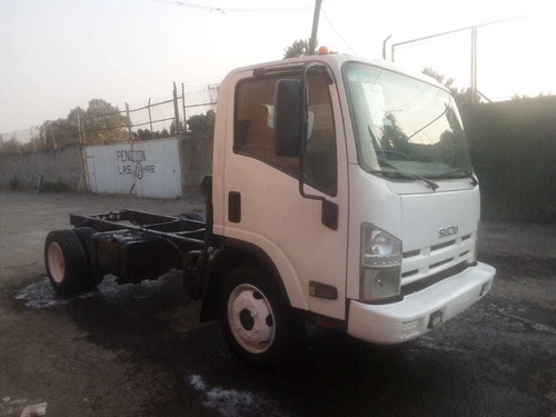 Isuzu Elf 600