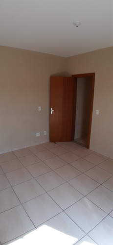 Imagem 12 de 14 de Sobrado Semi Novo - R$ 330.000