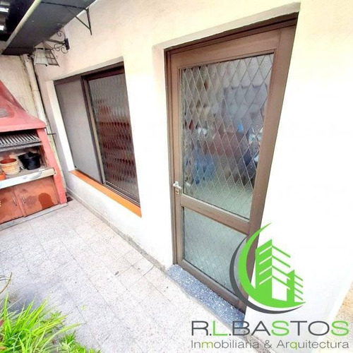 Imagen 13 de 14 de Chalet En Venta En Lanus Oeste