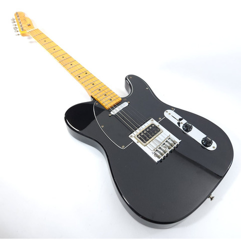 Guitarra Eléctrica Telecaster Marca Classic Con Funda Gtía