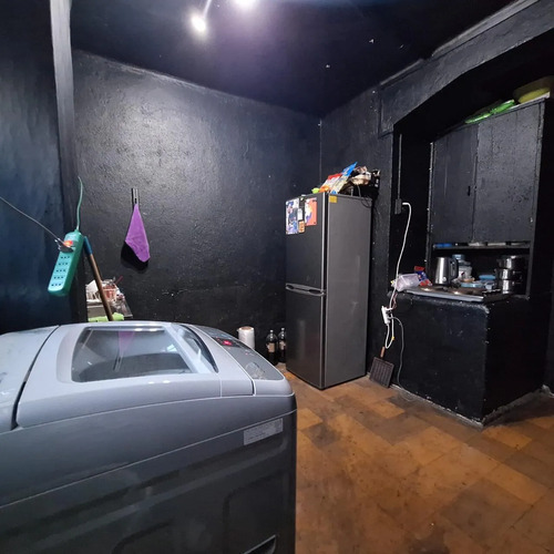Arriendo Local Comercial Con Patente Varios