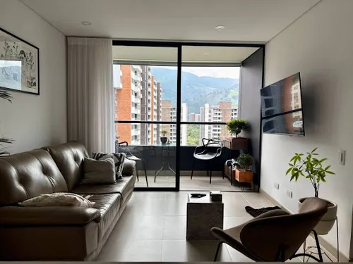 Apartamento En Venta Loma De Las Brujas 643-8292264