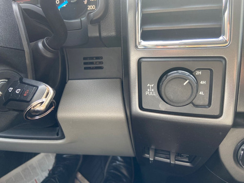 Ford Lobo 5.0l Cabina Regular Xlt V8 4x4 At