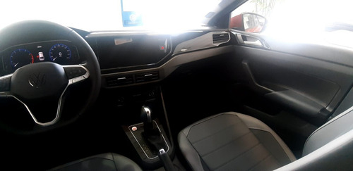 Imagen 10 de 15 de Volkswagen Nivus Highline 200 Tsi At My21 0km (el)