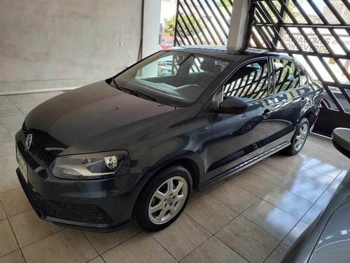 Volkswagen Vento 1.6 Starline Mt