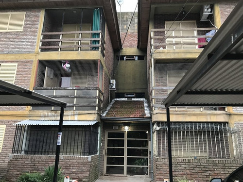 Departamento 3 Amb En Venta. Barrio Coca Cola, Monte Grande