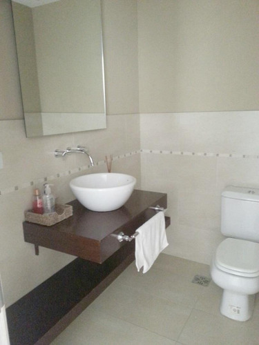 Imagen 6 de 25 de Imperdible Dpto En Condo 2 Amb Vista A La Bahía!