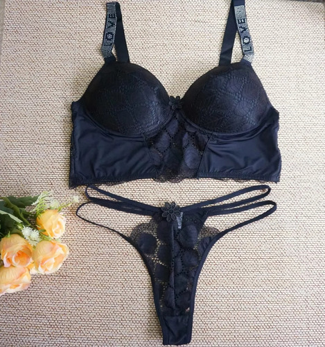 Conjunto Bralet Y Tanga Encaje.