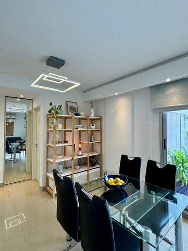 Departamento 3 Ambientes En Venta En Belgrano Con Cochera Y Terraza Propia