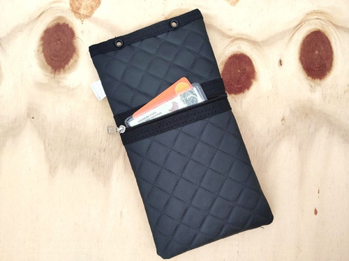 Porta Celular Com Visor Bolsinho Fecho Zíper Alça Removível