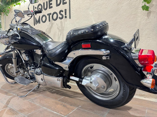 Poderosa Suzuki Boulevard C90, Para Todo Tipo De Viajes