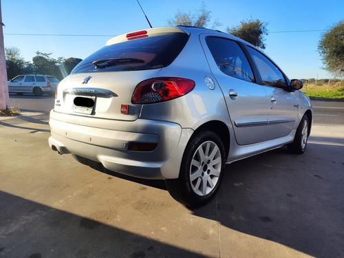 Peugeot 207 Quicksilver